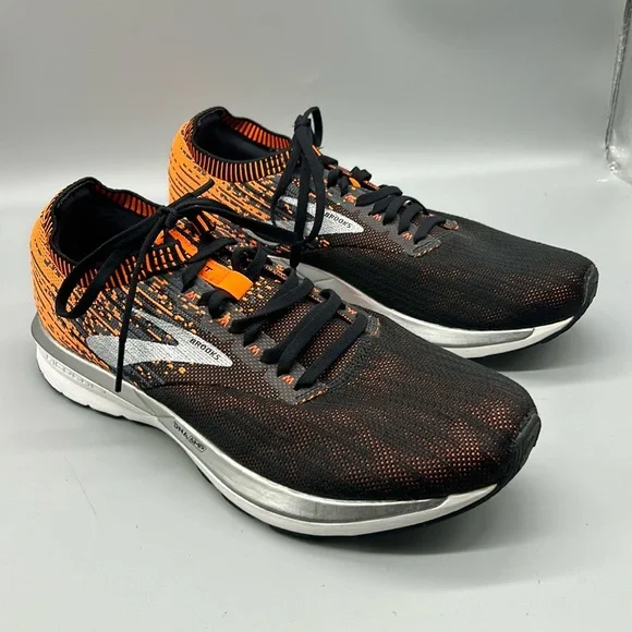 💥🔥LIKE NEW🔥💥Brooks Ricochet Men 11.5 - Picture 1 of 8